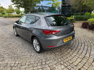 2018 SEAT Leon 1.6 Tdi Se Dynamic Technology DSG Euro 6 (s/s) 5dr in Grey — image 6