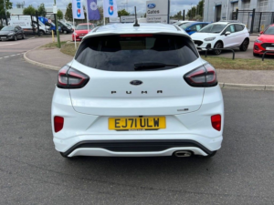 2021 Ford Puma 1.0t Ecoboost Mhev St-Line SUV 5dr Petrol Manual Euro 6 (s/s) (155 Ps) in White — image 6