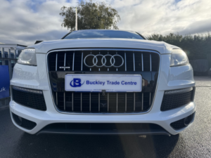 2013 Audi Q7 3.0 Tdi V6 S Line Plus in White — image 3