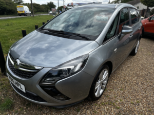 2015 Vauxhall Zafira Tourer 1.4 I Turbo Sri in Silver — image 5