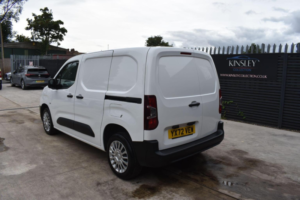 2022 Toyota Proace City 1.5 Bluehdi Icon Short Panel Van Swb Euro 6 (s/s) 5dr in White — image 6