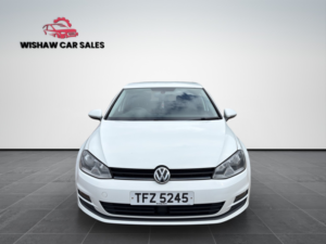 2014 Volkswagen Golf 1.4 Tsi Bluemotion Tech Se in White — image 2