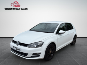 2014 Volkswagen Golf 1.4 Tsi Bluemotion Tech Se in White — image 3