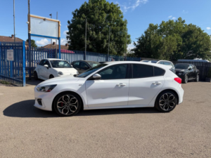 2019 Ford Focus 1.5 Ecoblue St-Line X Auto Euro 6 (s/s) 5dr in White — image 3