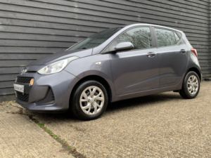 2018 Hyundai I10 1.2 Se Hatchback 5dr Petrol Auto Euro 6 (87 Ps) in Grey — image 3