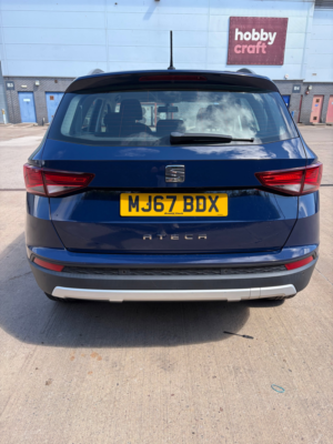 2017 SEAT Ateca 1.6 Tdi Ecomotive Se SUV 5dr Diesel Manual Euro 6 (s/s) (115 Ps) in Blue — image 4