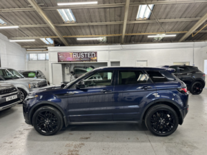 2018 Land Rover Range Rover Evoque 2.0 Td4 Hse Dynamic in Blue — image 5