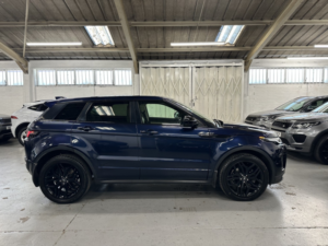 2018 Land Rover Range Rover Evoque 2.0 Td4 Hse Dynamic in Blue — image 6