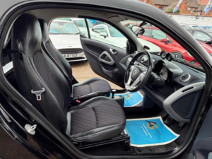 2012 Smart Fortwo 1.0 Mhd Pulse Softtouch Euro 5 (s/s) 2dr in Black — image 4