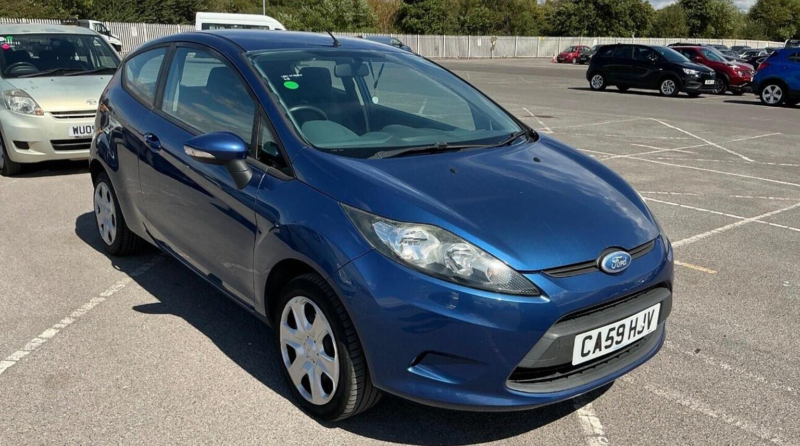 2010 Ford Fiesta 1.4 Tdci Style + 3dr in Blue — image 1