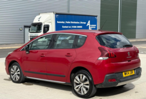 2014 Peugeot 3008 1.6 Hdi Active Euro 5 5dr in Red — image 4