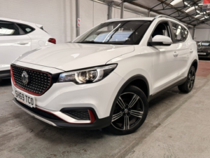 2019 MG MG Zs 1.5 Vti-Tech Limited Edition in White — image 2