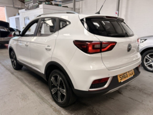 2019 MG MG Zs 1.5 Vti-Tech Limited Edition in White — image 3