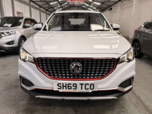 2019 MG MG Zs 1.5 Vti-Tech Limited Edition in White — image 5