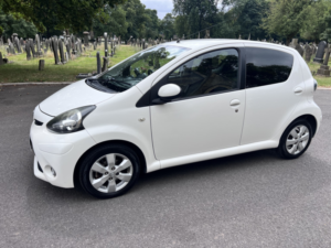 2013 Toyota Aygo 1.0 Vvt-I Fire in White — image 6