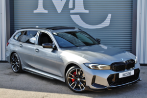 2023 BMW 3 Series 3.0 M340d Xdrive Touring in Grey — image 2