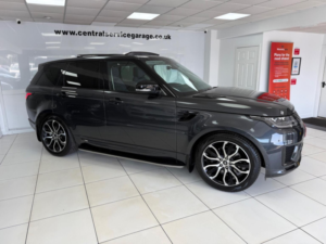 2019 Land Rover Range Rover Sport 3.0 Sd V6 Autobiography Dynamic Auto 4WD Euro 6 (s/s) 5dr in Grey — image 4