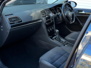 2016 Volkswagen Golf 1.4 Tsi Bluemotion Tech Act Gt DSG Euro 6 (s/s) 5dr in Blue — image 4