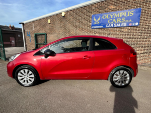 2013 Kia Rio 1.4 2 Euro 5 3dr in Red — image 5