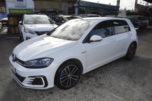 2020 Volkswagen Golf 1.4 Tsi 8.7kwh Gte in White — image 5