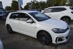 2020 Volkswagen Golf 1.4 Tsi 8.7kwh Gte in White — image 6