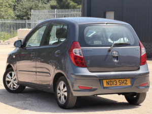 2013 Hyundai I10 1.2 Active Euro 5 5dr in Grey — image 3