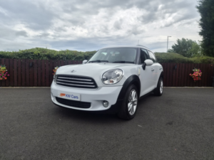 2012 MINI Countryman 1.6 Cooper D in White — image 5