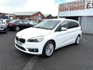 2016 BMW 2 Series Gran Tourer 2.0 220d Luxury Auto Euro 6 (s/s) 5dr in White — image 3