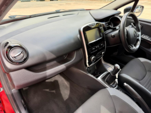 2016 Renault Clio 1.5 Dci Dynamique S Nav Euro 6 (s/s) 5dr in Red — image 4