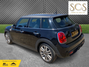 2017 MINI Hatch 2.0 5-Door Hatch Cooper S Seven Edition in Black — image 5