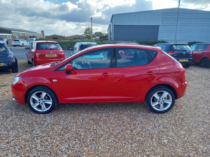 2013 SEAT Ibiza 1.4 Toca Euro 5 5dr in Red — image 4