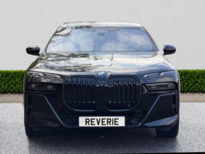 2024 BMW 7 Series 3.0 750e 22.1kwh M Sport Saloon 4dr Petrol Plug-In Hybrid Auto Xdrive Euro 6 (s/s) (489 Ps) in Black — image 2