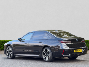 2024 BMW 7 Series 3.0 750e 22.1kwh M Sport Saloon 4dr Petrol Plug-In Hybrid Auto Xdrive Euro 6 (s/s) (489 Ps) in Black — image 5