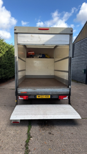 2022 Mercedes-Benz Sprinter 2.1 314 Cdi Progressive in White — image 4