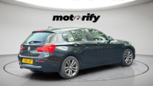 2016 BMW 1 Series 1.5 116d Sport Euro 6 (s/s) 5dr in Black — image 5