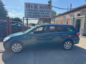 2007 Vauxhall Astra 1.8i 16v Design 5dr in Blue — image 3