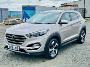 2016 Hyundai Tucson 2.0 Tucson Prem 2.0 D 136ps 2WD Bd in White — image 4