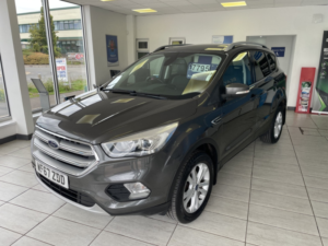 2017 Ford Kuga 1.5 T Ecoboost Titanium in Grey — image 2