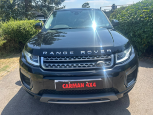 2017 Land Rover Range Rover Evoque 2.0 Td4 Se in Black — image 6