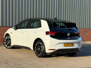 2020 Volkswagen Id.3 Pro Performance 58kwh Life Auto 5dr in White — image 5