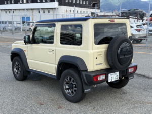 2024 Suzuki Jimny 1.5 Jc Sz5 Allgrip 4WD Automatic 4 SEAT in Cream — image 3