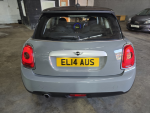 2015 MINI Hatch 1.5 Cooper 3-Door Hatch in Grey — image 6