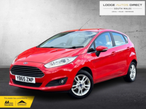 2016 Ford Fiesta 1.0 T Ecoboost Zetec in Red — image 4