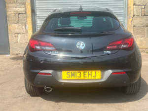 2013 Vauxhall Astra Gtc 1.4t Sri Coupe 3dr Petrol Auto Euro 5 (140 Ps) in Black — image 6