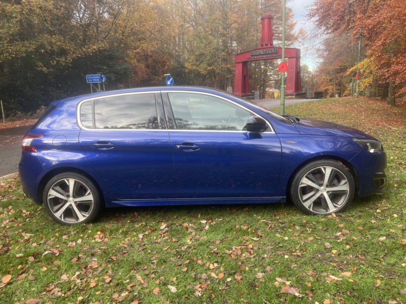 2016 Peugeot 308 2.0 Bluehdi Gt Line in Blue — image 1