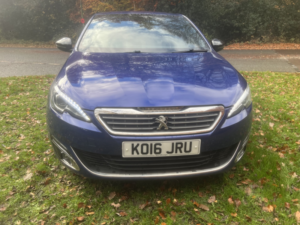 2016 Peugeot 308 2.0 Bluehdi Gt Line in Blue — image 3