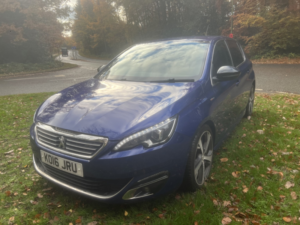 2016 Peugeot 308 2.0 Bluehdi Gt Line in Blue — image 4