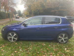 2016 Peugeot 308 2.0 Bluehdi Gt Line in Blue — image 5