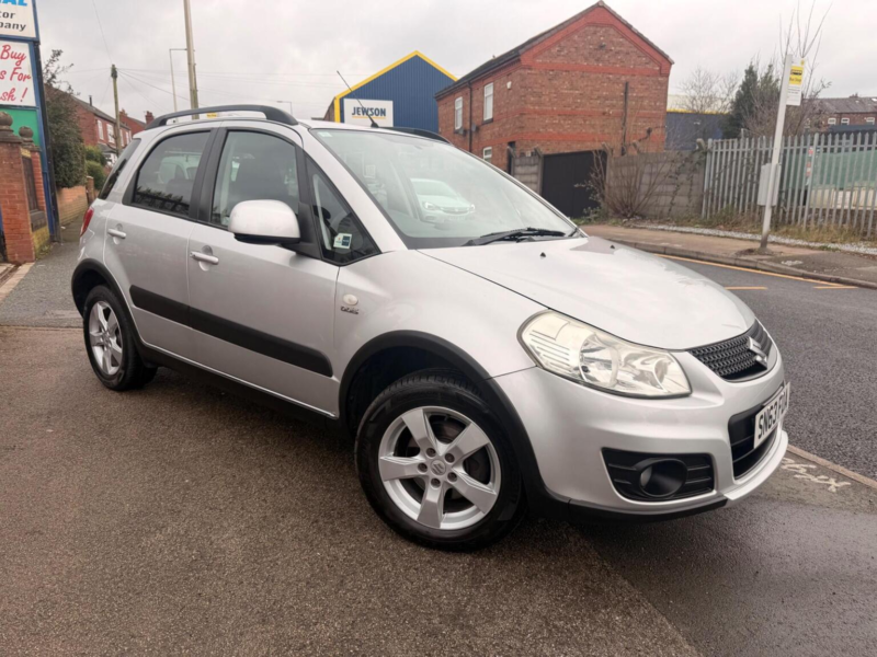2013 Suzuki Sx4 2.0 Ddis Sz5 4grip Euro 5 5dr in Silver — image 1