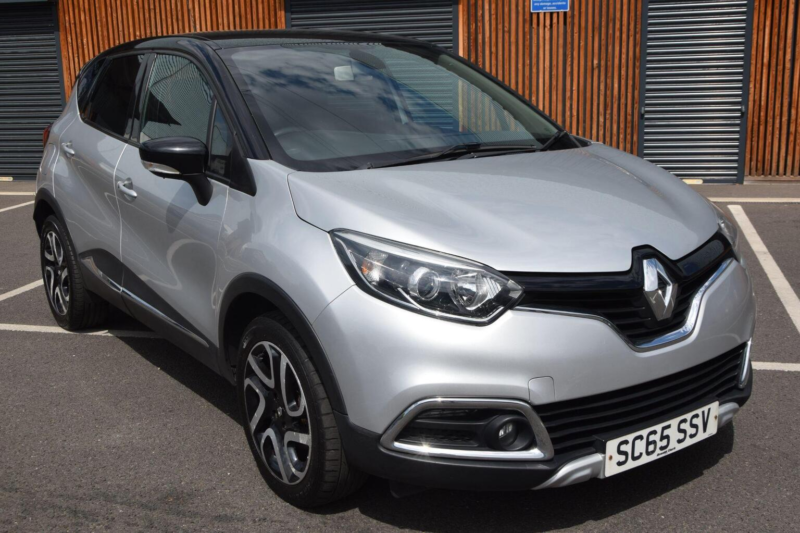 2015 Renault Captur 1.5 Dci Energy Signature Nav Euro 6 (s/s) 5dr in Silver — image 1